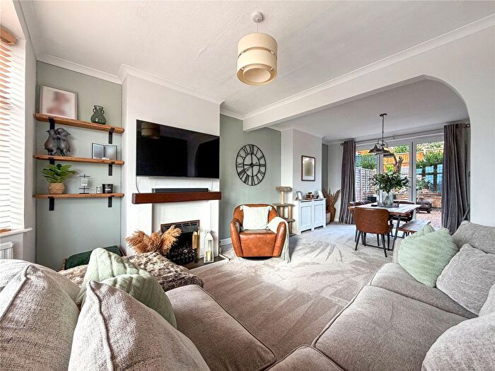 3 Bedroom Semi-Detached House For Sale In Welford Road, Wigston, Leicestershire, LE18