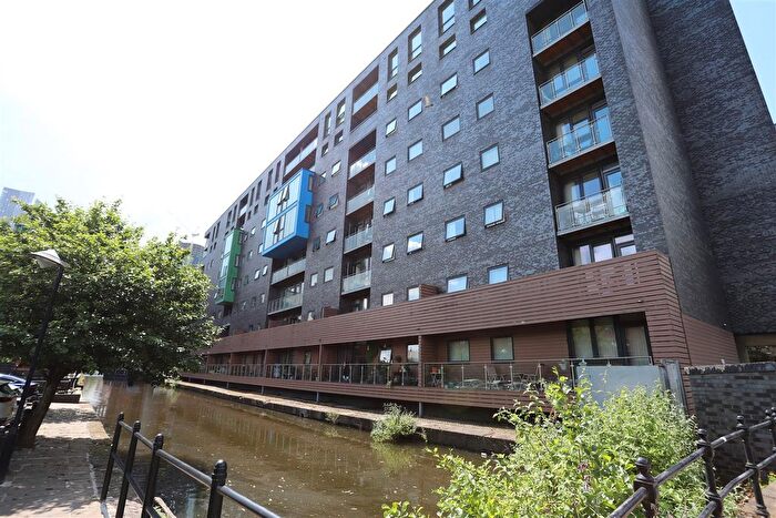 2 Bedroom Flat To Rent In Saville Building, Potato Wharf, Castlefield., M3