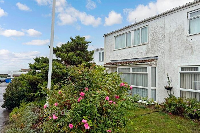 3 Bedroom Terraced House For Sale In Seasalter Close, Warden, Kent, ME12