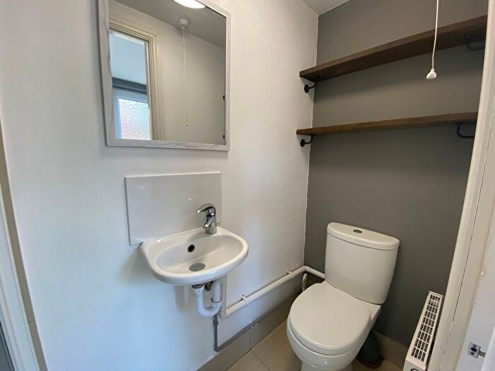 5 Bedroom Semi-Detached House To Rent In Pennell Street, Lincoln, LN5