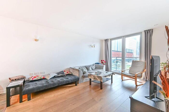 2 Bedroom Flat To Rent In Empire Way, Wembley, Wembley Park, Wembley, HA9