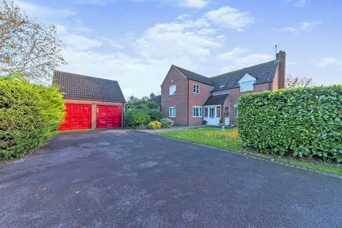 4 Bedroom Detached House For Sale In Vale View, Dry Doddington, Newark, NG23