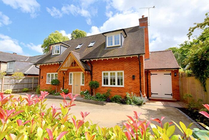 2 Bedroom Detached House For Sale In Bluebell Lane, East Horsley, KT24