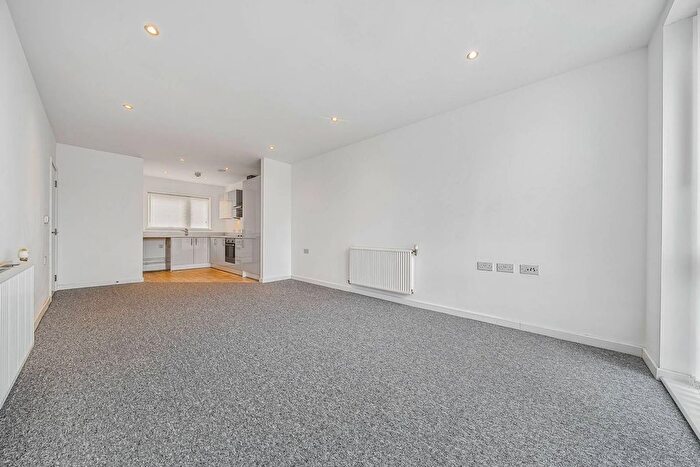 1 Bedroom Flat To Rent In Reaston Street, New Cross, London, SE14