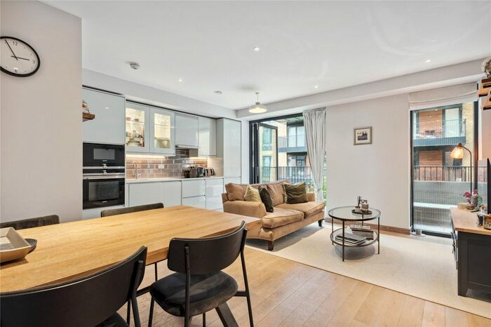 1 Bedroom Flat To Rent In Dorset House, Ram Street, SW18