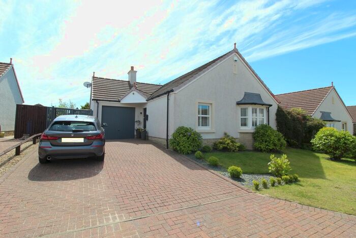 2 Bedroom Bungalow For Sale In Motte Gardens, Ardrossan, KA22