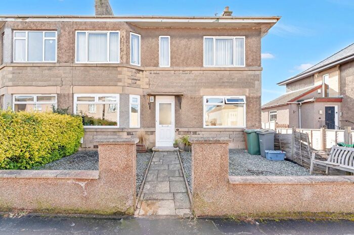 2 Bedroom Flat For Sale In Corbiehill Place, Edinburgh, EH4