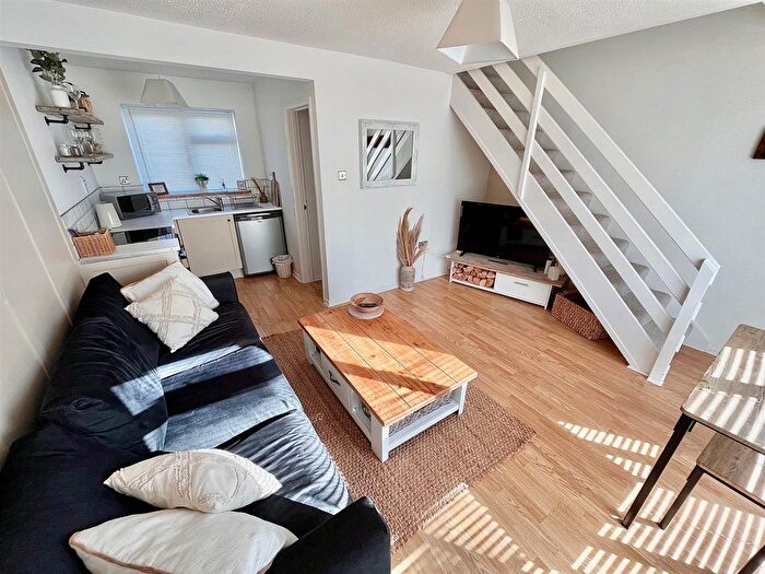 2 Bedroom Chalet For Sale In Newport Road, Hemsby, NR29