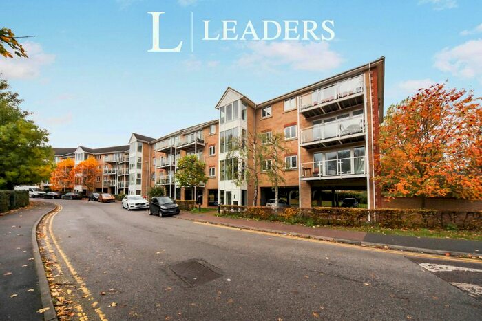 2 Bedroom Flat To Rent In Foxglove Way, Luton, LU3