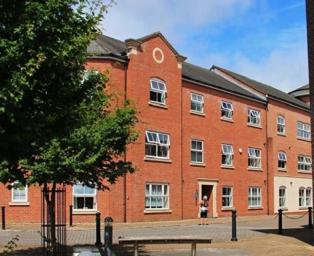 1 Bedroom Flat For Sale In Portland Point, Armstrong Drive, Worcester, WR1