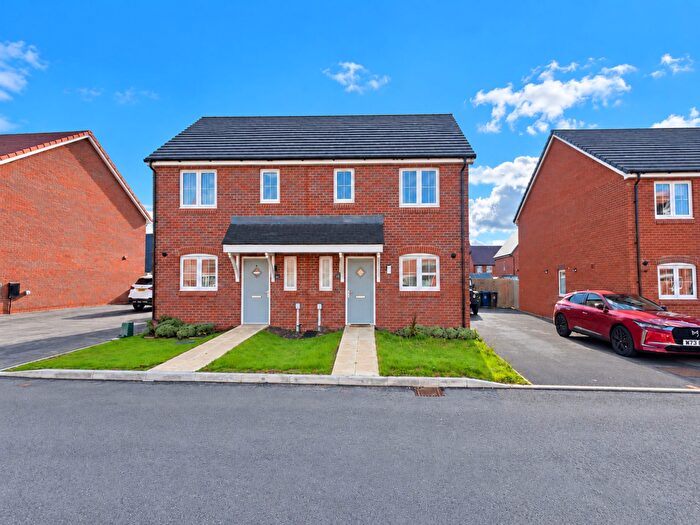 3 Bedroom Semi Detached House For Sale In Webster Road, Churchdown, GL3
