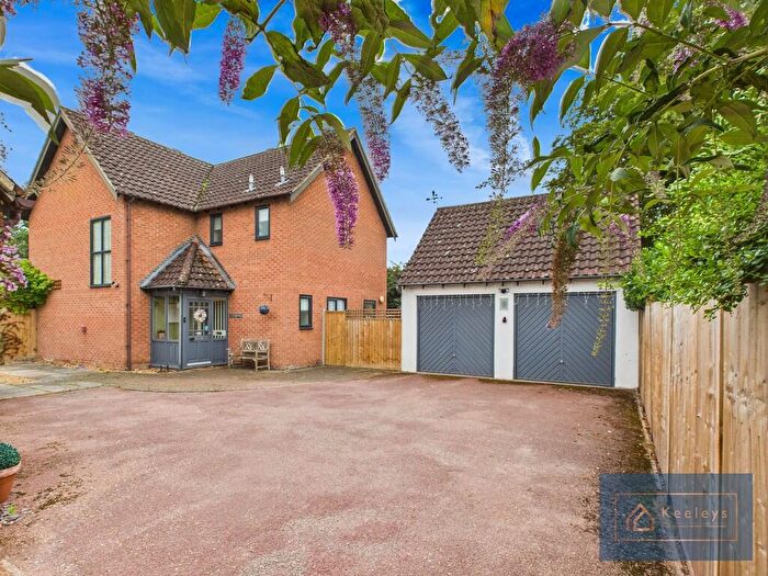 4 Bedroom Detached House For Sale In Feast Close, Fordham, Ely, CB7
