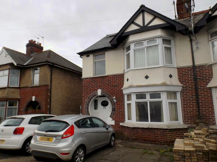 6 Bedroom House To Rent In Cowley Road, Oxford, OX4