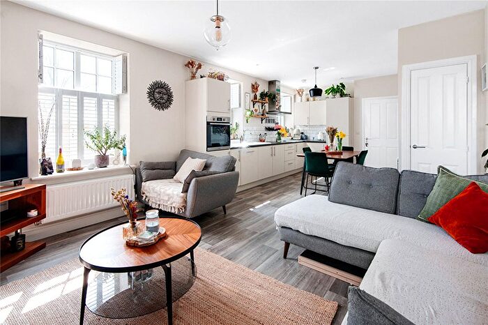 2 Bedroom End Of Terrace House For Sale In Godfrey Place, Upper Rissington, GL54