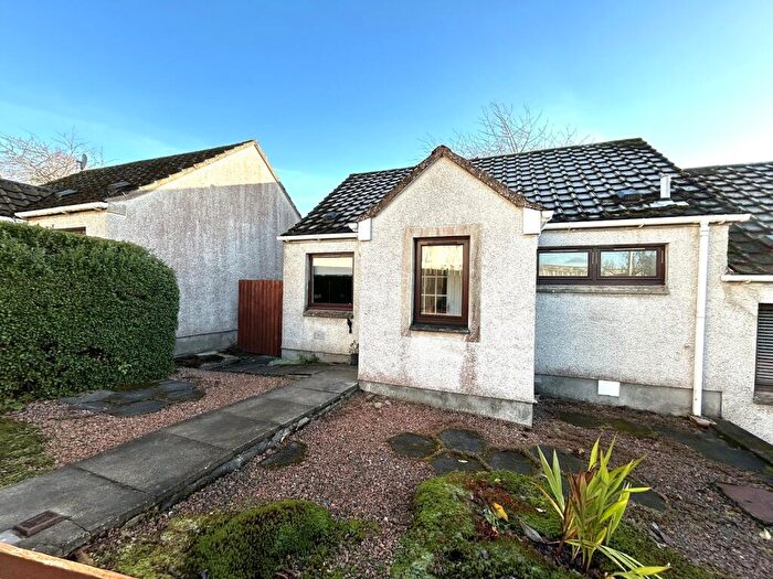 1 Bedroom Semi-Detached Bungalow To Rent In Cnoc Place, Dingwall, IV15