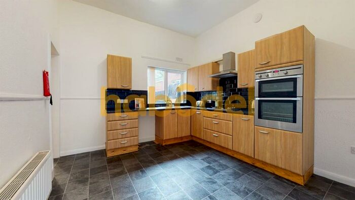 1 Bedroom Flat To Rent In Sandringham Street, Hull, HU3