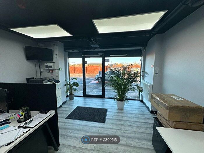 1 Bedroom Terraced House To Rent In Littleton Road, Salford, M6