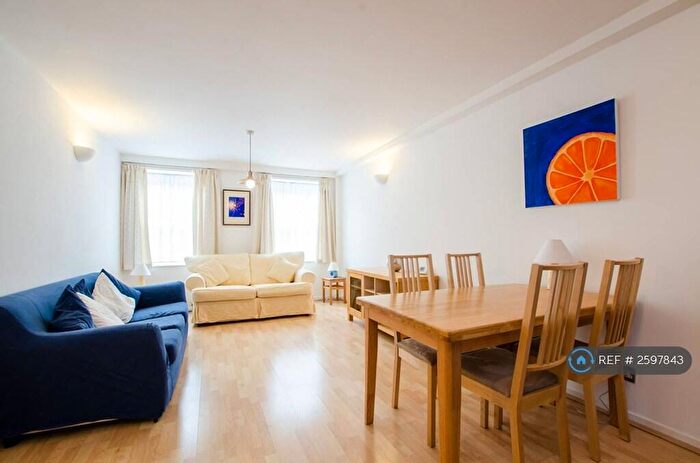 2 Bedroom Flat To Rent In Casson Street, London, E1