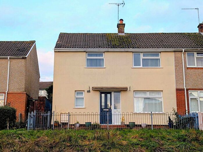 2 Bedroom End Of Terrace House For Sale In Edinburgh Road, Nuneaton, CV10