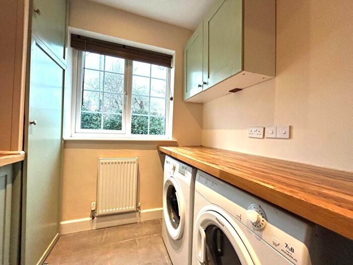 2 Bedroom Cottage To Rent In Daisy Bank Crescent, Audlem, CW3