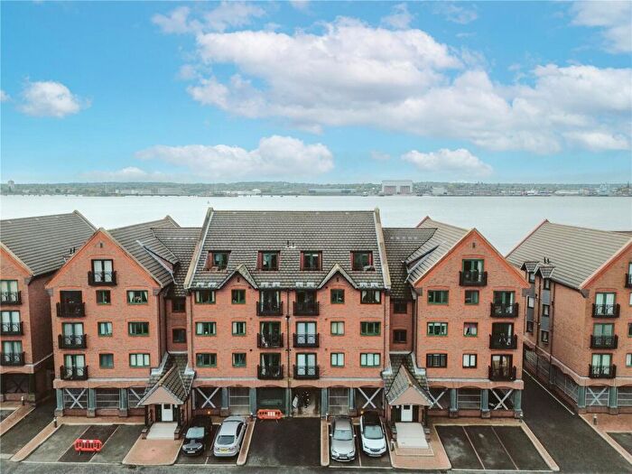 2 Bedroom Apartment For Sale In South Ferry Quay, Liverpool, Merseyside, L3