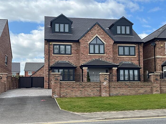 6 Bedroom House For Sale In Beaumont Hill, Darlington, DL1