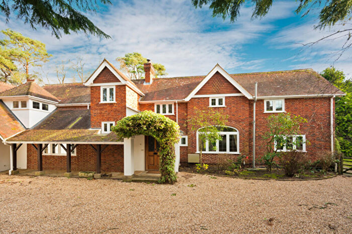 6 Bedroom Detached House To Rent In Whitmead Lane, Tilford, Farnham, Surrey, GU10