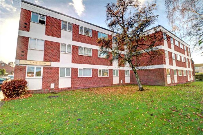 2 Bedroom Apartment For Sale In Ludgate Close, Birmingham Road, Water Orton, B46