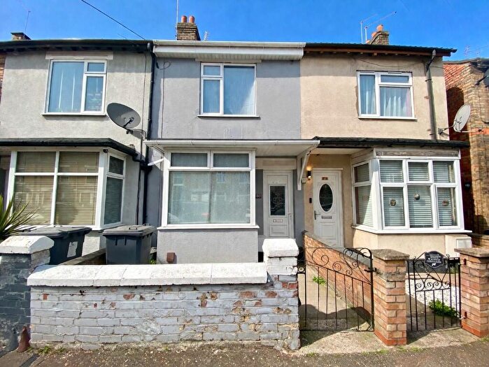 3 Bedroom Terraced House For Sale In Belsize Avenue, Woodston, Peterborough, Cambridgeshire, PE2