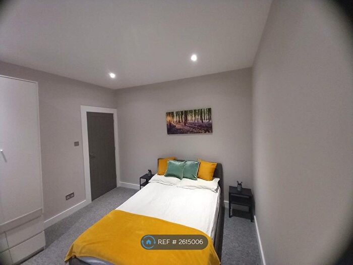 1 Bedroom Flat To Rent In Mansfield Road, Reading, RG1
