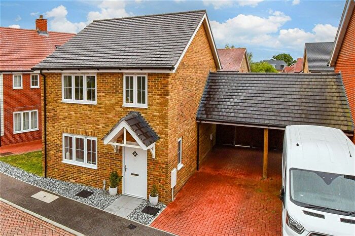 3 Bedroom Detached House For Sale In Tyler Road, Staplehurst, Tonbridge, Kent, TN12