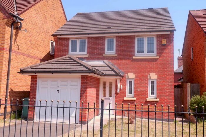3 Bedroom Detached House To Rent In Oakcliffe Road, Baguely, M23