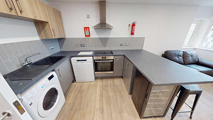 4 Bedroom Apartment To Rent In Stepney Lane, Newcastle Upon Tyne, NE1