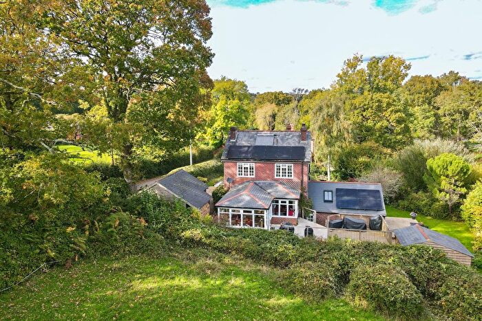 4 Bedroom Country House For Sale In Shobley, Ringwood, BH24