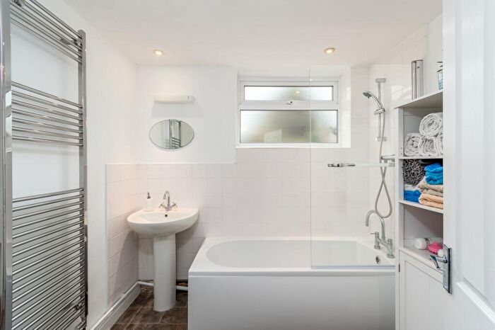 3 Bedroom Terraced House For Sale In Birmingham Road, Stratford-Upon-Avon, CV37