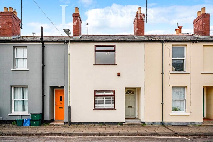 2 Bedroom Terraced House To Rent In Park Street, GL50