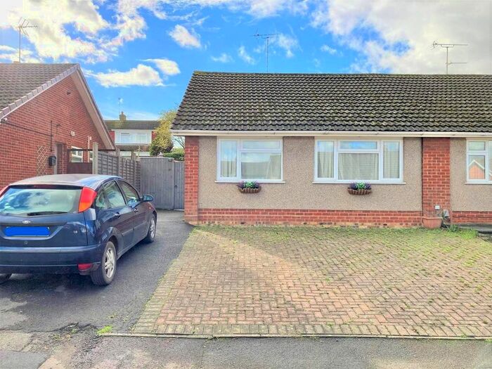 2 Bedroom Semi-Detached Bungalow To Rent In Harewood Close, Tuffley, Gloucester, GL4