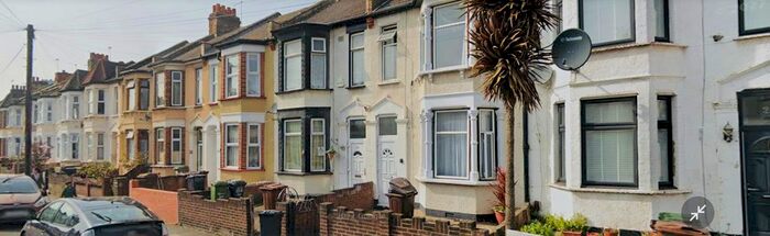 4 Bedroom Terraced House To Rent In Priory Road, Barking, IG11