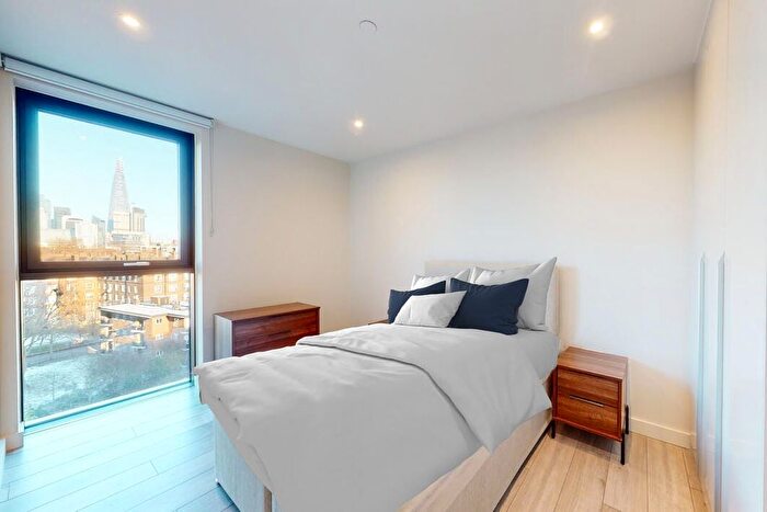 2 Bedroom Flat To Rent In New Kent Road, London, SE1