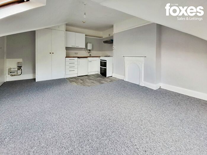 1 Bedroom Studio To Rent In Wootton Gardens, Bournemouth, BH1