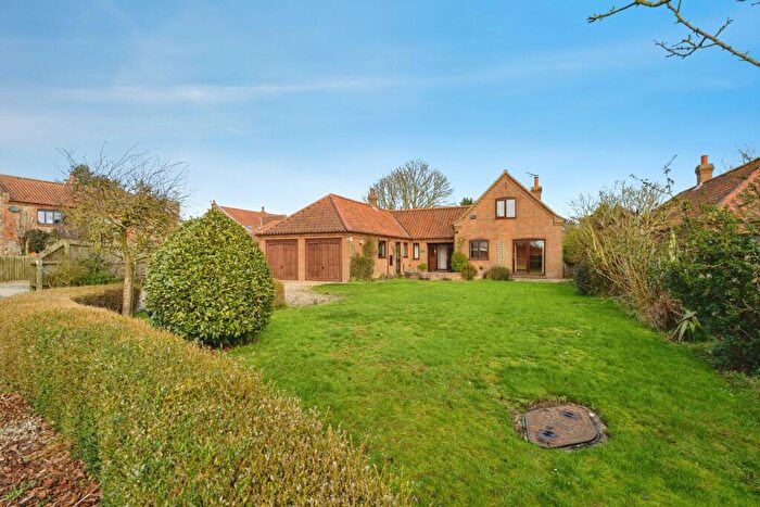 4 Bedroom Detached House For Sale In Starling Rise, Sidestrand, Cromer, Norfolk, NR27