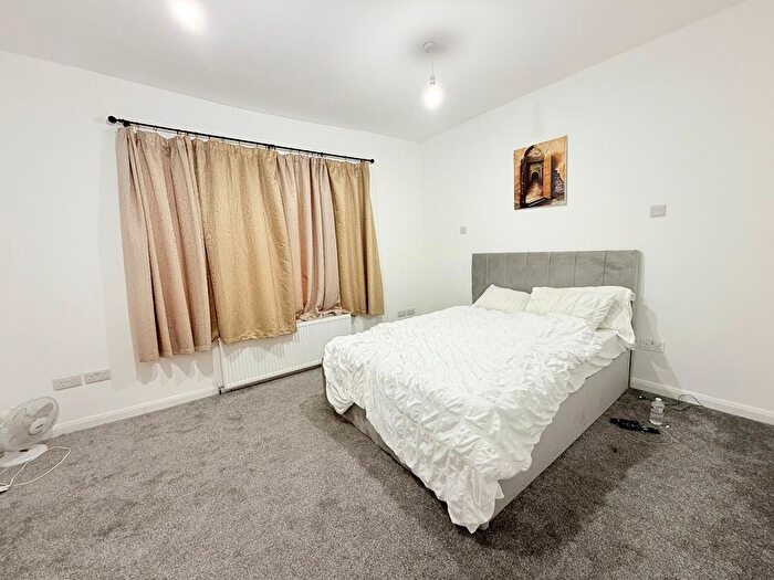 1 Bedroom Flat To Rent In Ilford, IG1