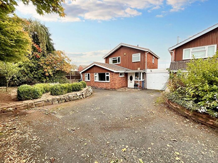 3 Bedroom Detached House For Sale In Amblefield Way, Stafford, ST16