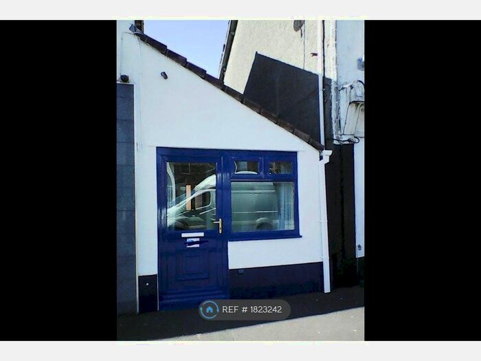 1 Bedroom Flat To Rent In Lone Road, Clydach, Swansea, SA6