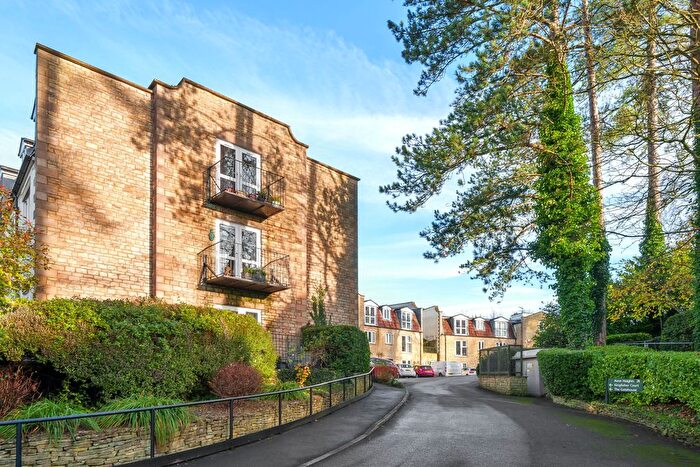 1 Bedroom Flat To Rent In Kingfisher Court, Avonpark Village, Limpley Stoke, BA2