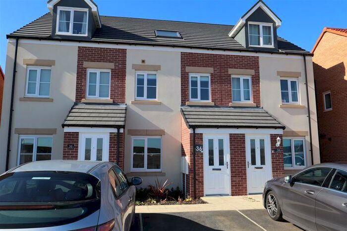 3 Bedroom Town House To Rent In All Saints Road, Lincoln, LN2