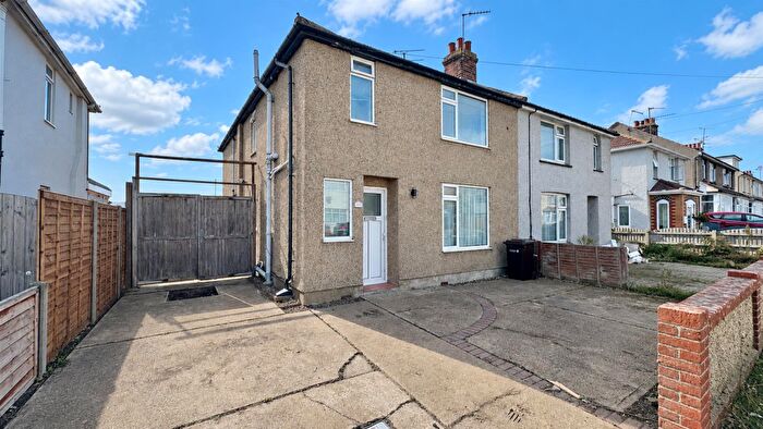 5 Bedroom Semi Detached House For Sale In Anchor Road, Clacton-On-Sea, Essex, CO15