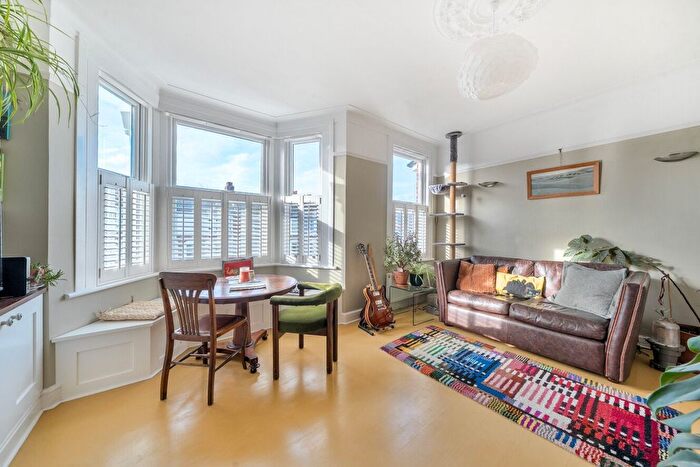 2 Bedroom Property For Sale In Broadfield Road, Catford London, SE6