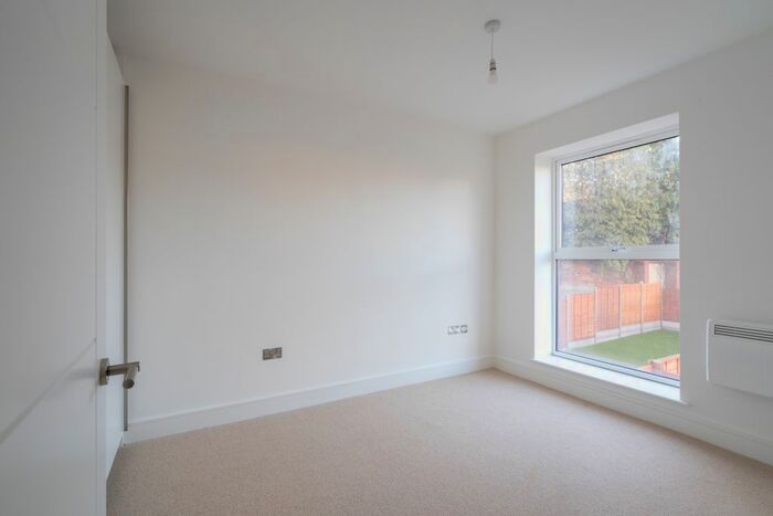 3 Bedroom Town House To Rent In Soho Wharf, Hooper Street, Birmingham, B18
