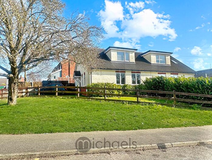 3 Bedroom Semi-Detached House For Sale In Elwes Close, Colchester, Colchester, CO4